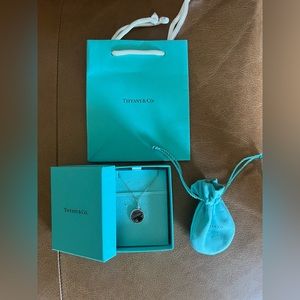 Tiffany & Co. 18in sterling silver four leaf clover necklace